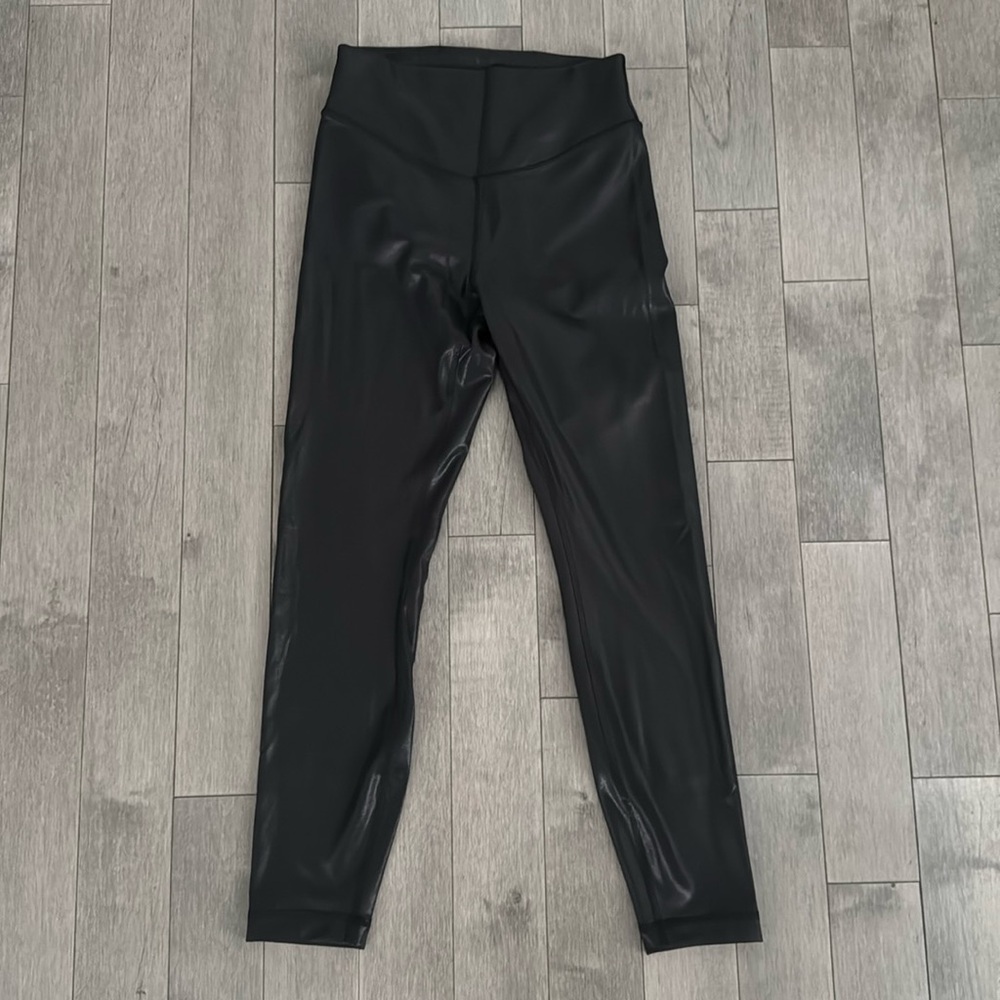 lululemon Align High-Rise Pant 28"
Shine